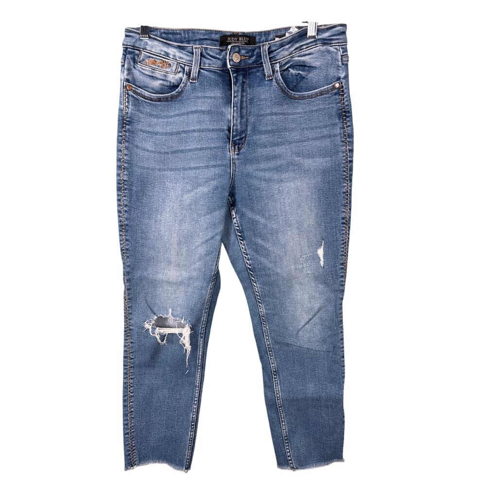 Judy Blue Jeans Women’s 11/30 Blue Med‎ Wash Mid Rise Distressed Tattered Denim